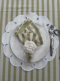 White placemat with beige embroidery - set of 6