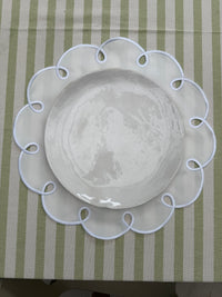 White placemat with beige embroidery - set of 6