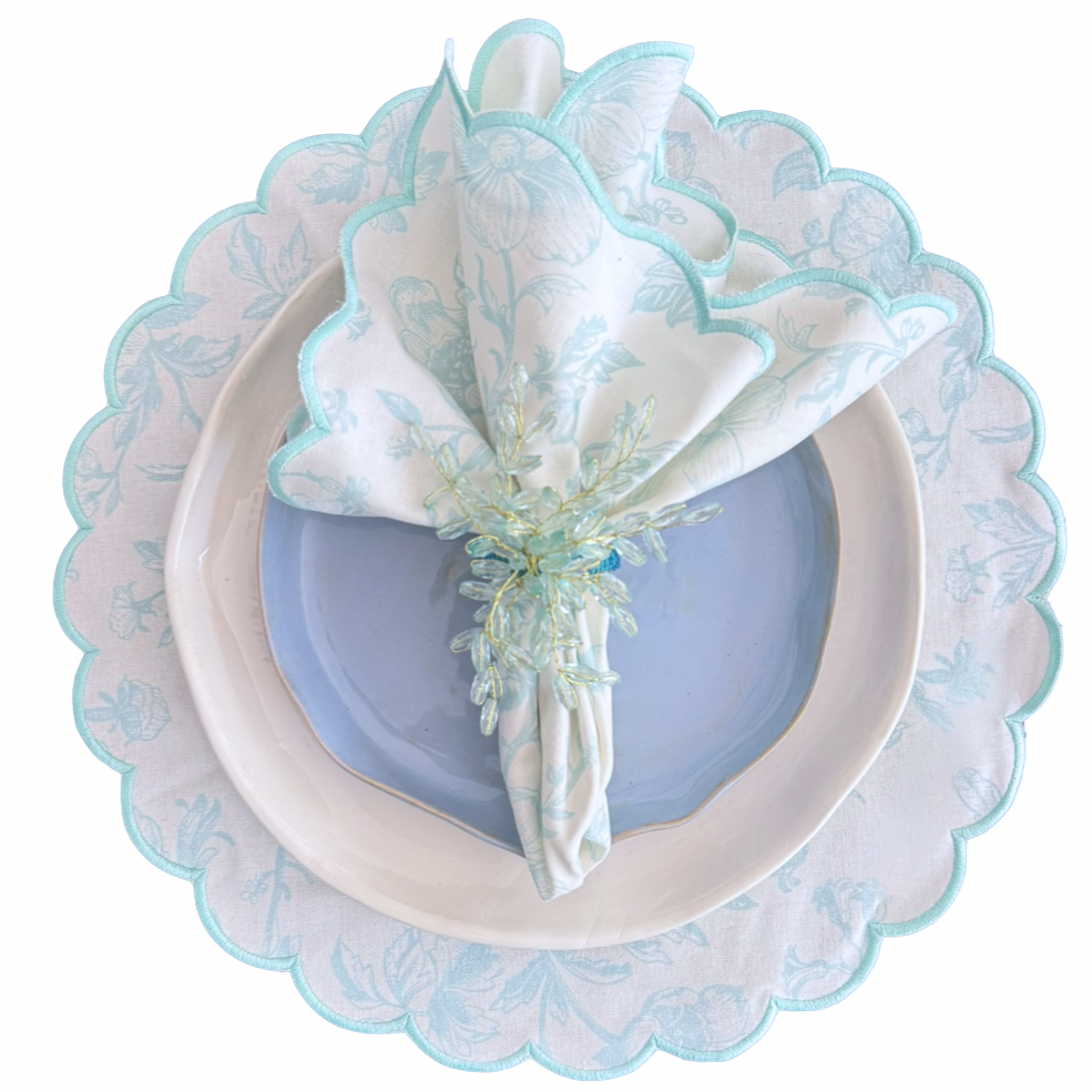 מפית פרחים תכלת לבן 